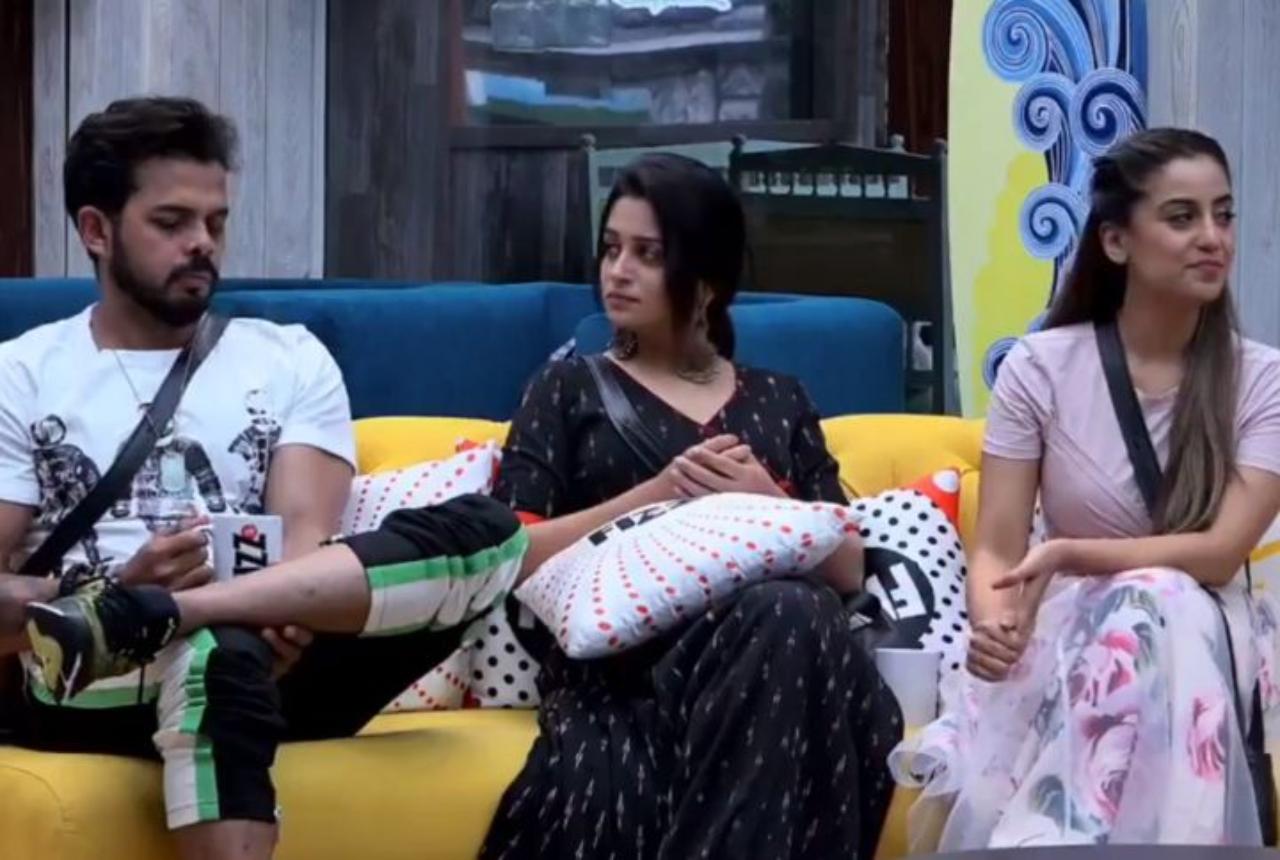 The duo met in the 12th season of Bigg Boss. They are not on talking terms now. Neither of them has disclosed the reason for the drift